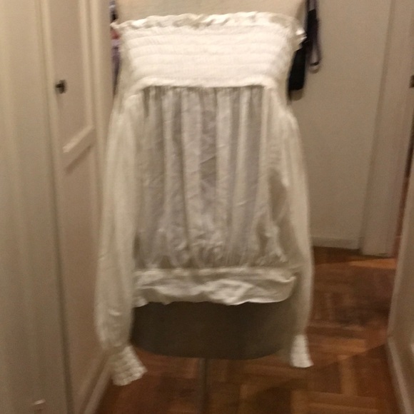 Olivaceous Tops - Never worn gorgeous Olivaceous blouse